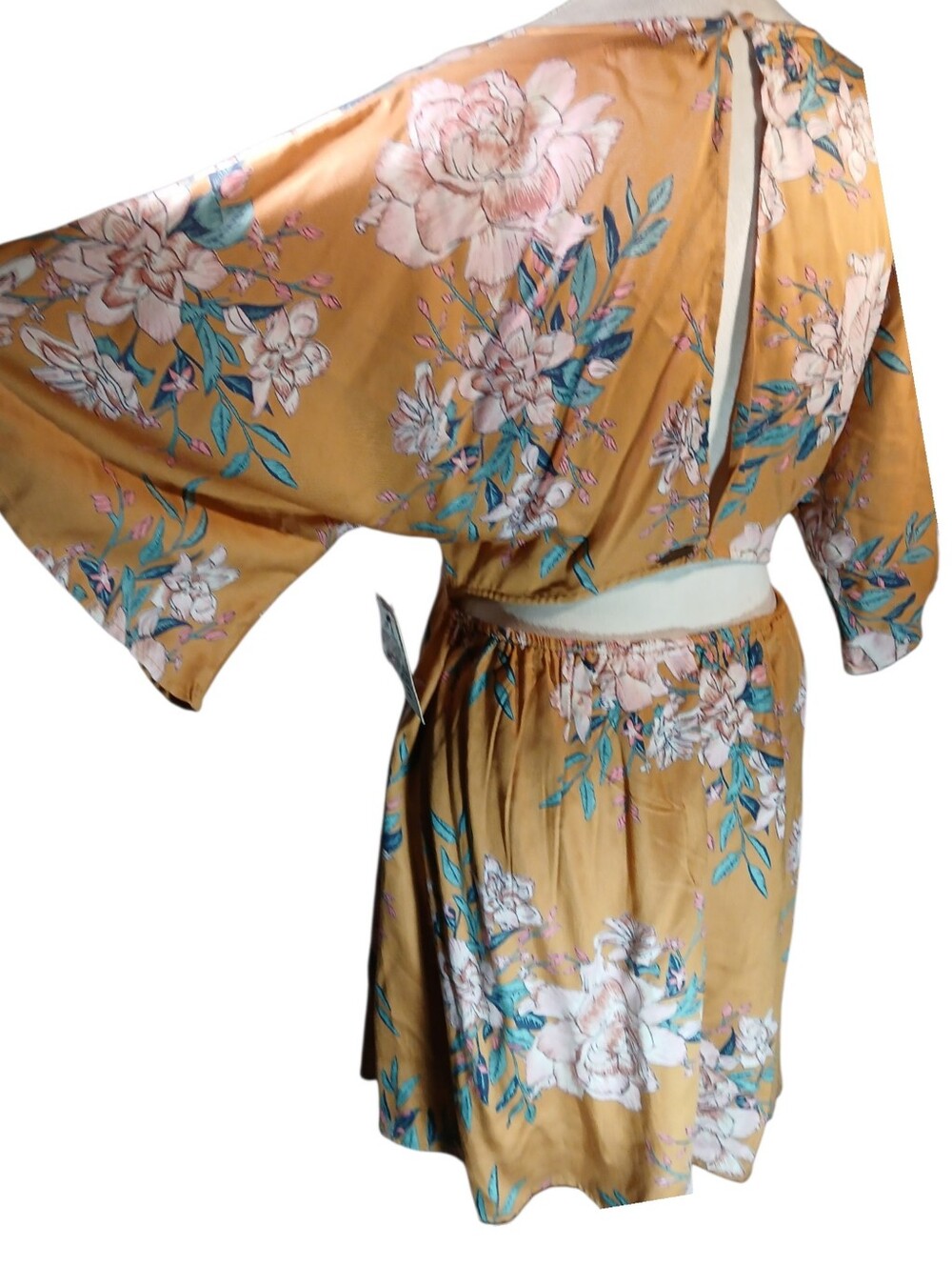 NWT Billabong Stunning Open Back Floral Dress Sz Large - Picture 2 of 10